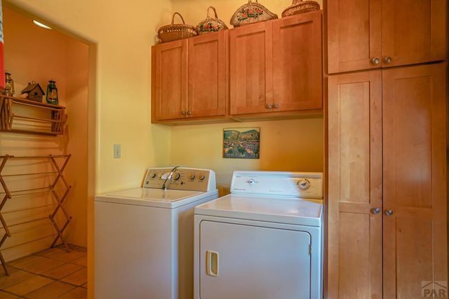 693 County Road 572, House other with 3 bedrooms, 3 bathrooms and 2 parking in Gardner CO | Image 13