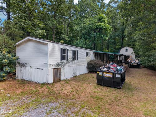2330 Nichols Branch Way, Sevierville, TN, 37876-7355 | Card Image
