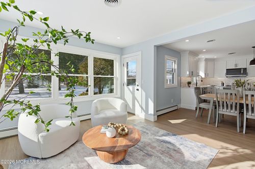 21 Nostrand Dr, Toms River, NJ, 08757-5644 | Card Image