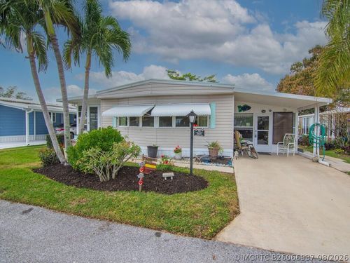 293 Ne Moonstone Dr, Jensen Beach, FL, 34957-5401 | Card Image