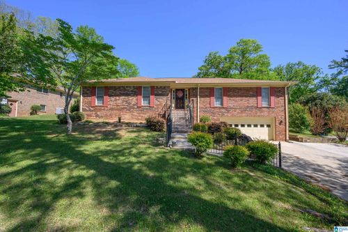 1828 Jacobs Ln, VESTAVIA HILLS, AL, 35216-2523 | Card Image