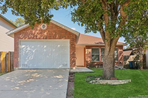 9749 Claudia Cir, San Antonio, TX, 78251 | Card Image