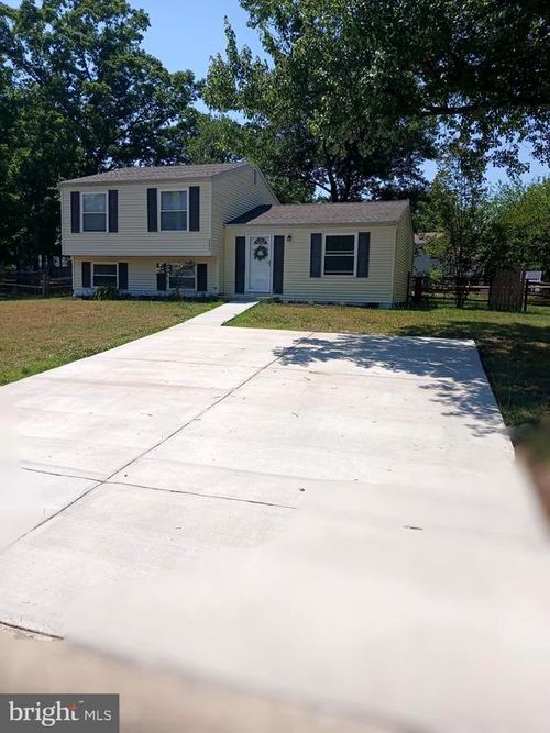 4053 Parker Ct, WALDORF, MD, 20602-2053 | Card Image