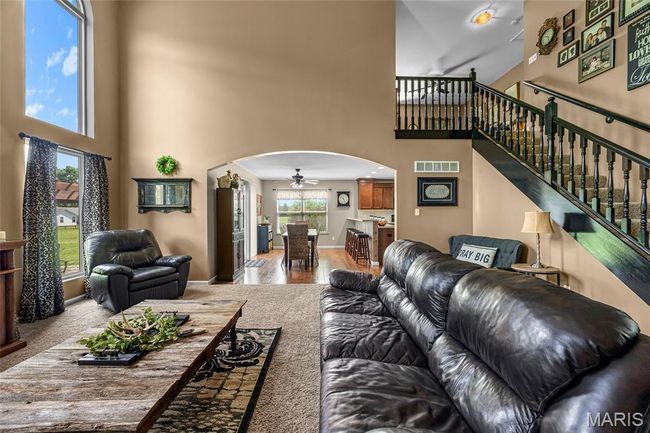 8525 Sagamore Dr, House other with 3 bedrooms, 4 bathrooms and 3 parking in Cedar Hill MO | Image 8