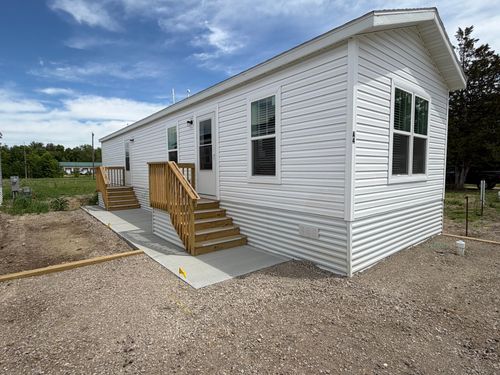 a4-1611 6th Ave E, Alexandria, MN, 56308-2161 | Card Image