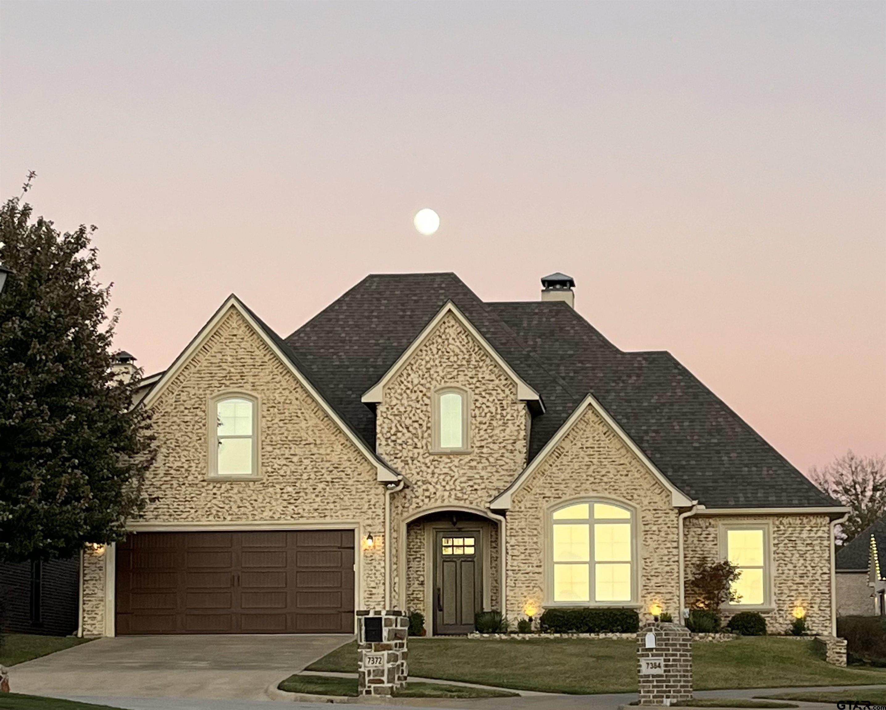 Lake Pointe Cv, Tyler, TX 75703