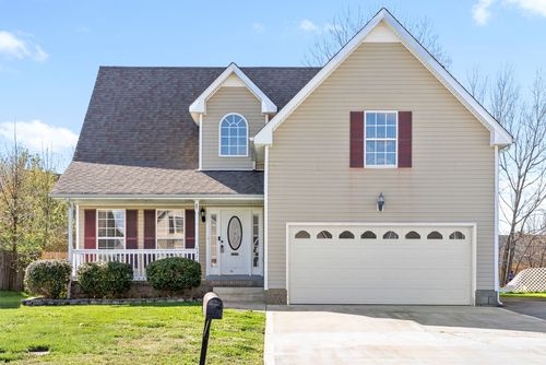3726 Nadia Dr, Clarksville, TN, 37040-2580 | Card Image