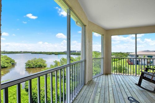 apt-21d-6565 99th Way N, SAINT PETERSBURG, FL, 33708-4597 | Card Image