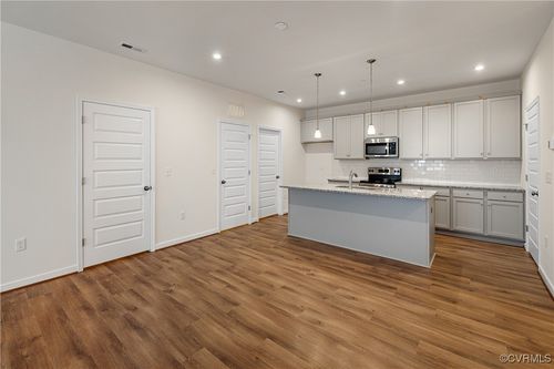 unit-103-5304 Twisting Vine Ln, Glen Allen, VA, 23059-5997 | Card Image