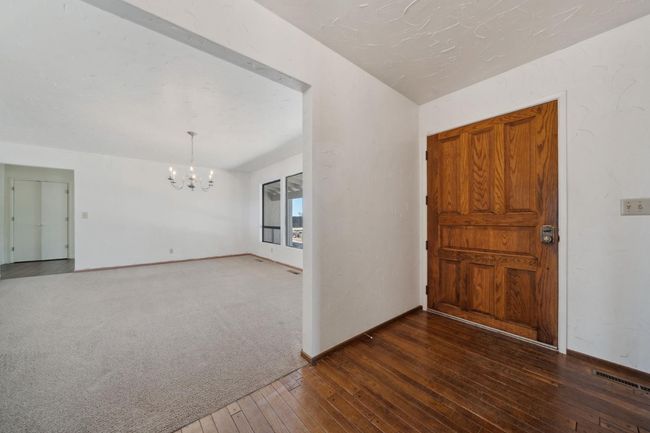 Front Entry & Dining Room | Image 13