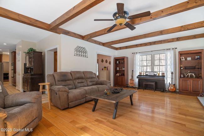 Livingroom wood beams (2021) | Image 7