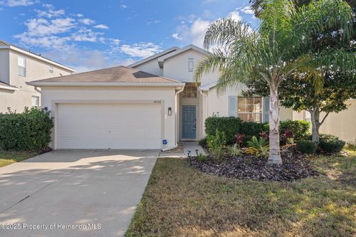 8532 Southern Charm Cir, BROOKSVILLE, FL, 34613-6919 | Card Image