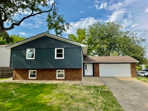 104 Suelynn Dr, Normal, IL, 61761-1338 | Card Image