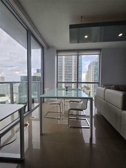 2201-1060 Brickell Ave, Miami, FL, 33131-3915 | Card Image