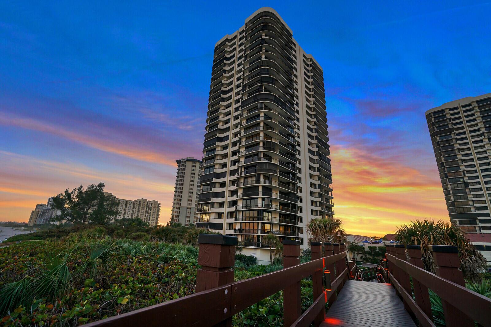 Residential Lease in Singer Island 2