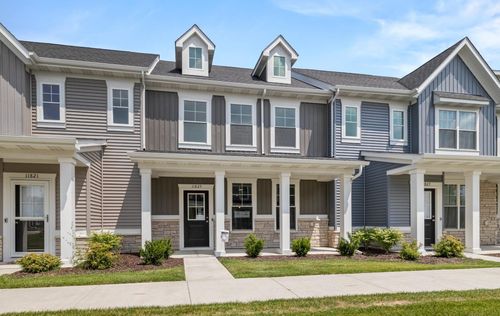 11825 Kentucky St, Crown Point, IN, 46307-7381 | Card Image