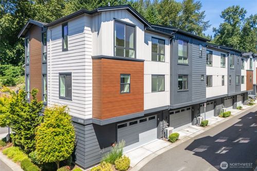 a-18308 96th Ave Ne, Bothell, WA, 98011-3535 | Card Image