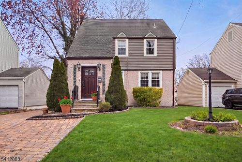 121 Meisel Ave, Springfield, NJ, 07081-1829 | Card Image