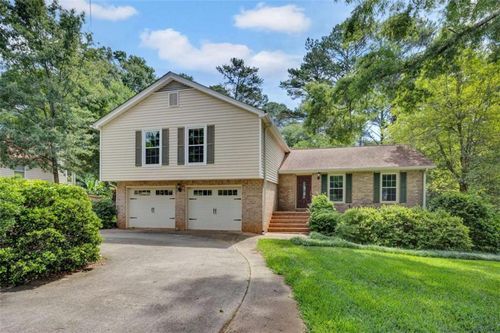 2416 Fieldstone Dr Se, Conyers, GA, 30013-1944 | Card Image