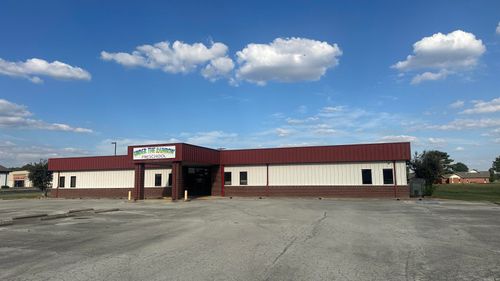 204 Olivia Dr, Newport, AR, 72112-4178 | Card Image