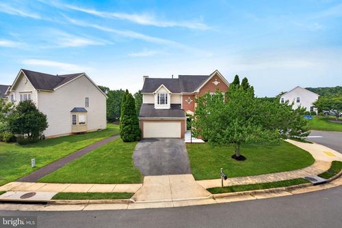 20585 Twelve Oaks Way, ASHBURN, VA, 20147-5103 | Card Image
