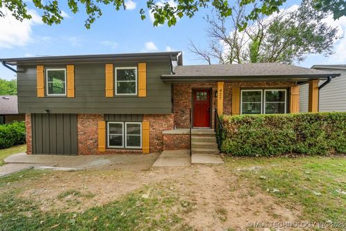 427 Moccasin Pl, Sapulpa, OK, 74066-3217 | Card Image