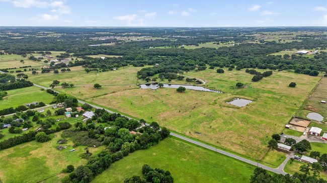 1052 Bones Chapel Rd, Home with 0 bedrooms, 0 bathrooms and null parking in Whitesboro TX | Image 5