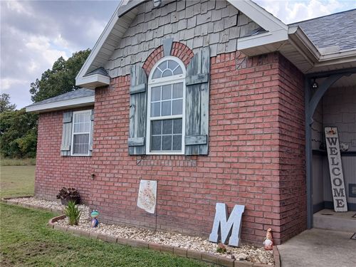 1067 Mercedes Dr, Harrison, AR, 72601-4674 | Card Image
