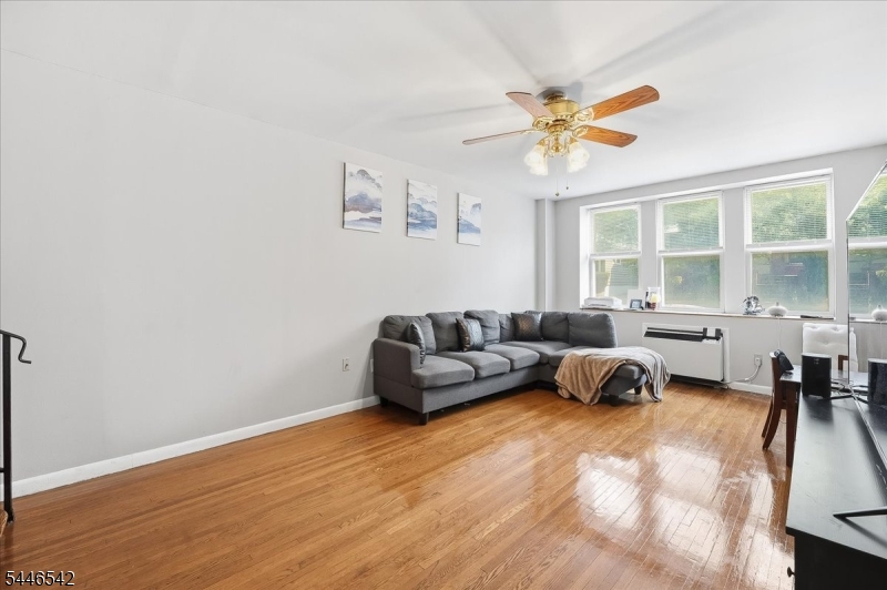 Residential in Newark City 4