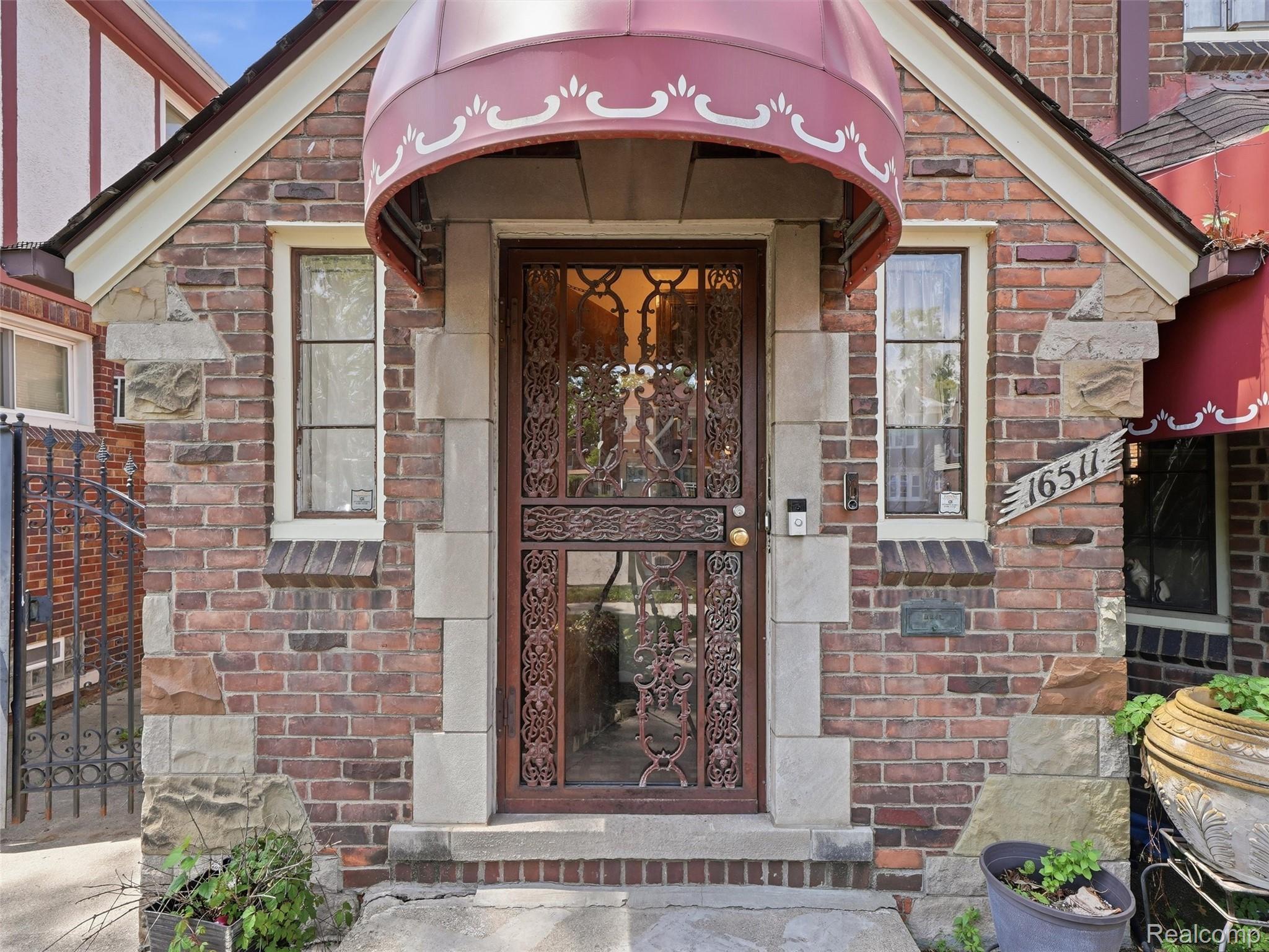 Residential in Detroit 2