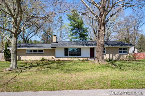 3343 Gateshead St, Rockford, MI, 49341-9217 | Card Image