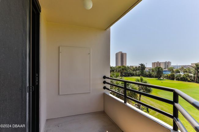 2B1 - 1 Oceans West Blvd, Condo with 2 bedrooms, 2 bathrooms and null parking in Daytona Beach Shores FL | Image 14