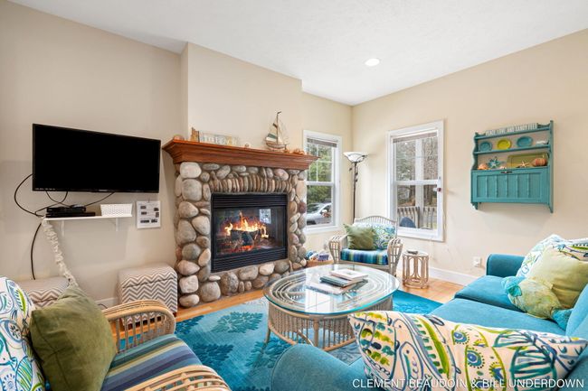 2 - cozy surroundings | Image 4
