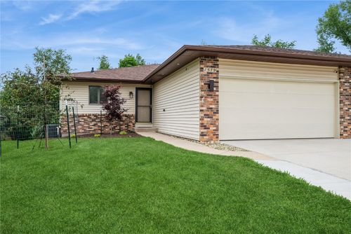 1579 Matterhorn Dr Ne, Cedar Rapids, IA, 52402-3354 | Card Image