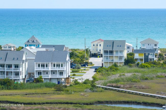130 Sea Oaks Ct, Townhouse with 4 bedrooms, 4 bathrooms and null parking in N Topsail Beach NC | Image 72