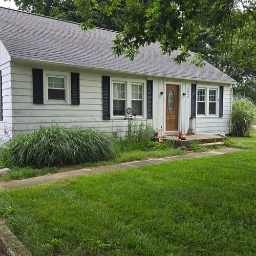 5944 Troy Rd, Springfield, OH, 45502-8120 | Card Image