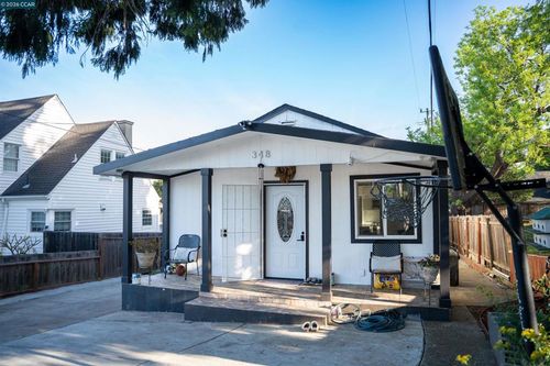348 Valle Vista Ave, Vallejo, CA, 94590-3360 | Card Image