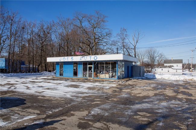 View of front of house | Image 4