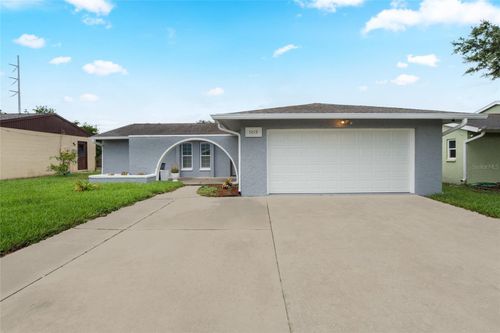 5019 Larch Ln, NEW PORT RICHEY, FL, 34653-4847 | Card Image