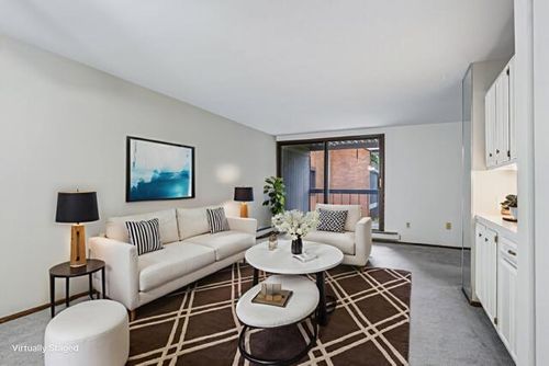 4215 N 100th St, MILWAUKEE, WI, 53222-1336 | Card Image