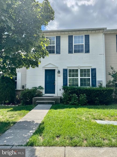 104 Eastside Ln, WINCHESTER, VA, 22602-6273 | Card Image