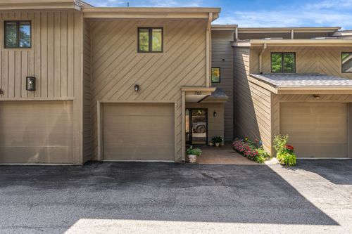 761 Harpeth Trace Dr, Nashville, TN, 37221-3154 | Card Image