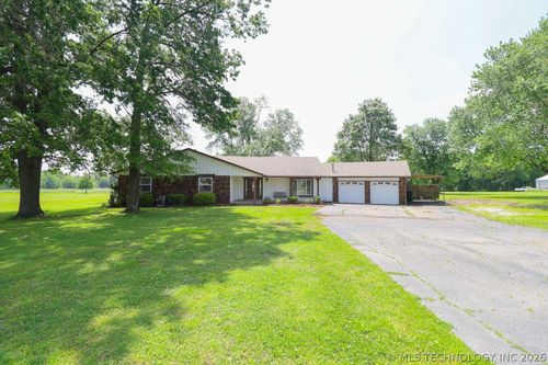 19110 E 97th Street, Broken Arrow, OK, 74012 | Card Image