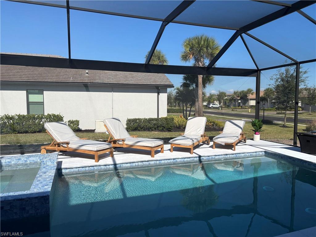 Residential Lease in ESTERO 2