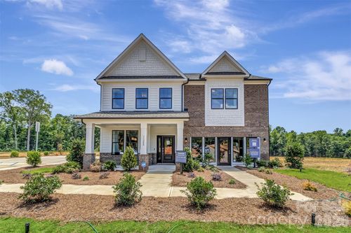 11200 Lochmere Rd, Charlotte, NC, 28278-0280 | Card Image