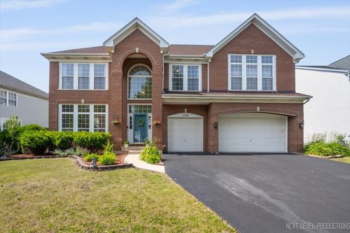 2198 Kemmerer Ln, Bolingbrook, IL, 60490-5037 | Card Image