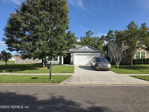 4930 Creek Bluff Ln, Middleburg, FL, 32068-9207 | Card Image