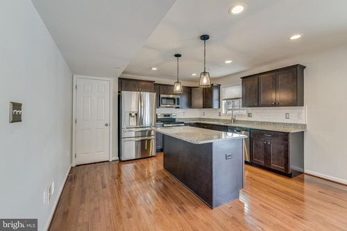 94 W Virginia Ave, SEVERN, MD, 21144-3259 | Card Image