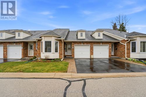 29-222 Fellowes Cres, Waterdown, ON, L8B0R1 | Card Image