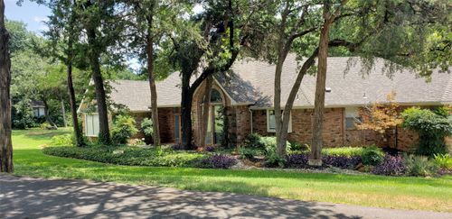 7451 Lake Ridge Rd, Flower Mound, TX, 75022-6028 | Card Image